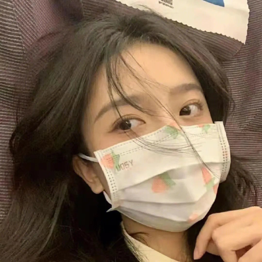 替嫁小才女 封面